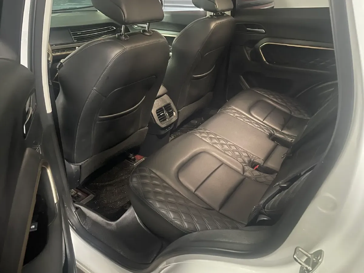 2021 Haval H6 1.5T 150HP L4 7DCT,autocango,china used car exporter,china ev exporter,chinese used car exporter,chinese used ev exporter