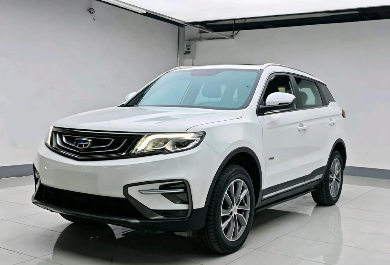 2020 Roewe i6 1.5T 169HP L4 7DCT,autocango,china used car exporter,china ev exporter,chinese used car exporter,chinese used ev exporter