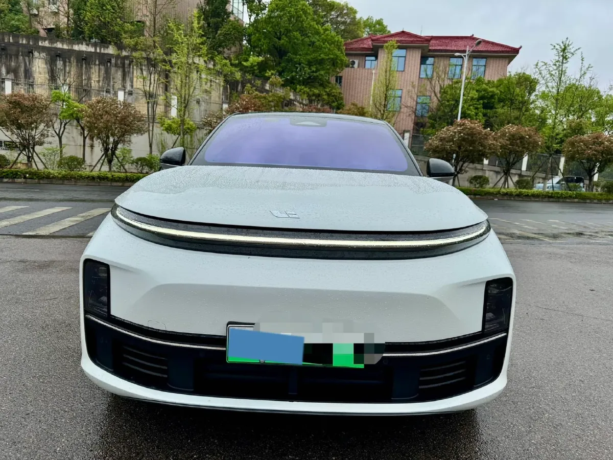 2024 Li L7 Range Extended 154HP REEV 42.8KWH,autocango,china used car exporter,china ev exporter,chinese used car exporter,chinese used ev exporter