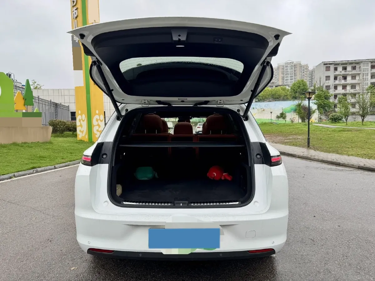 2024 Li L7 Range Extended 154HP REEV 42.8KWH,autocango,china used car exporter,china ev exporter,chinese used car exporter,chinese used ev exporter