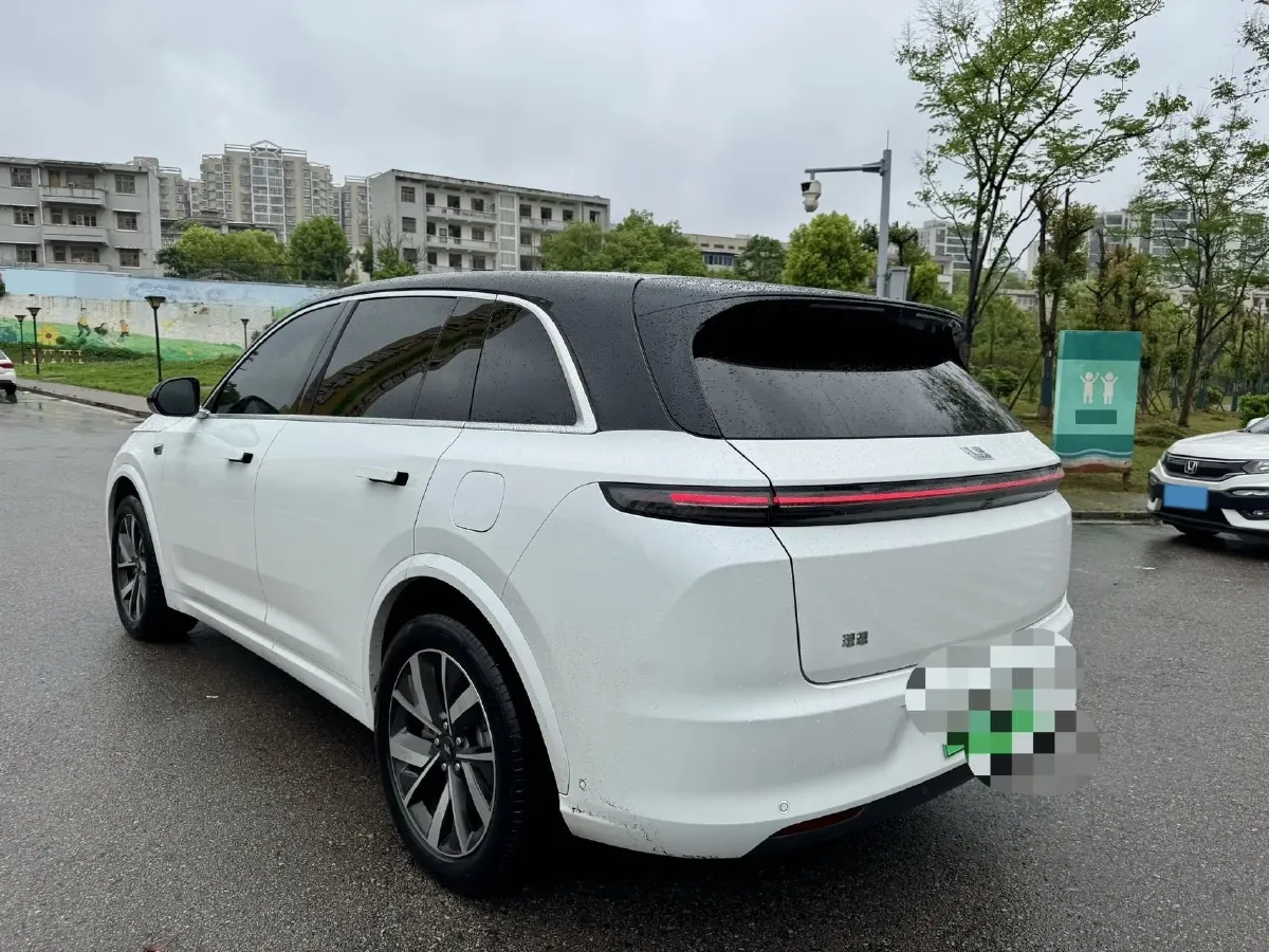 2024 Li L7 Range Extended 154HP REEV 42.8KWH,autocango,china used car exporter,china ev exporter,chinese used car exporter,chinese used ev exporter