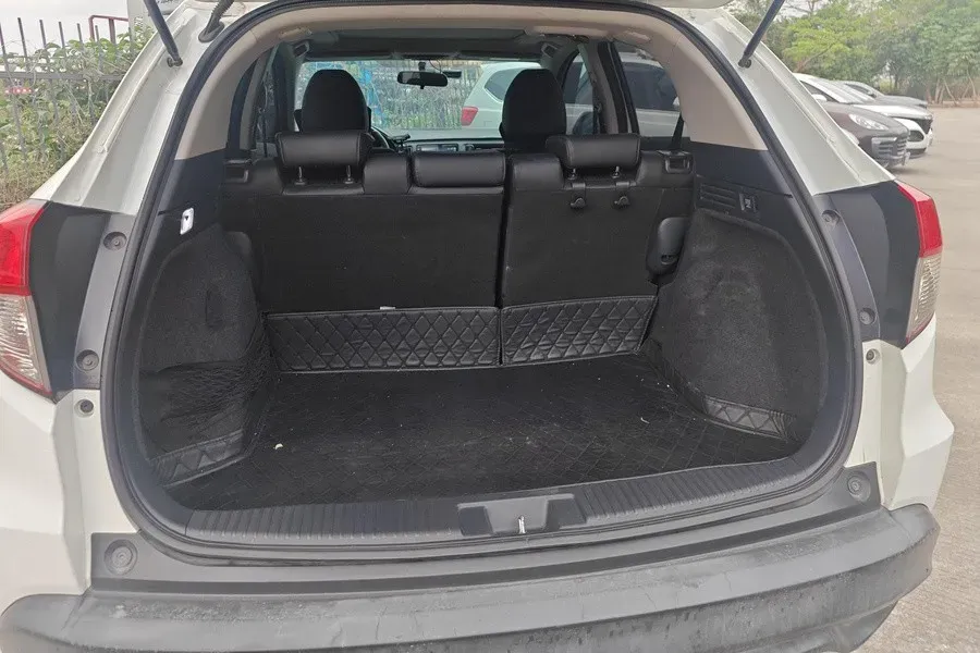 2022 Honda Vezel 1.5L 131HP L4 CVT,autocango,china used car exporter,china ev exporter,chinese used car exporter,chinese used ev exporter