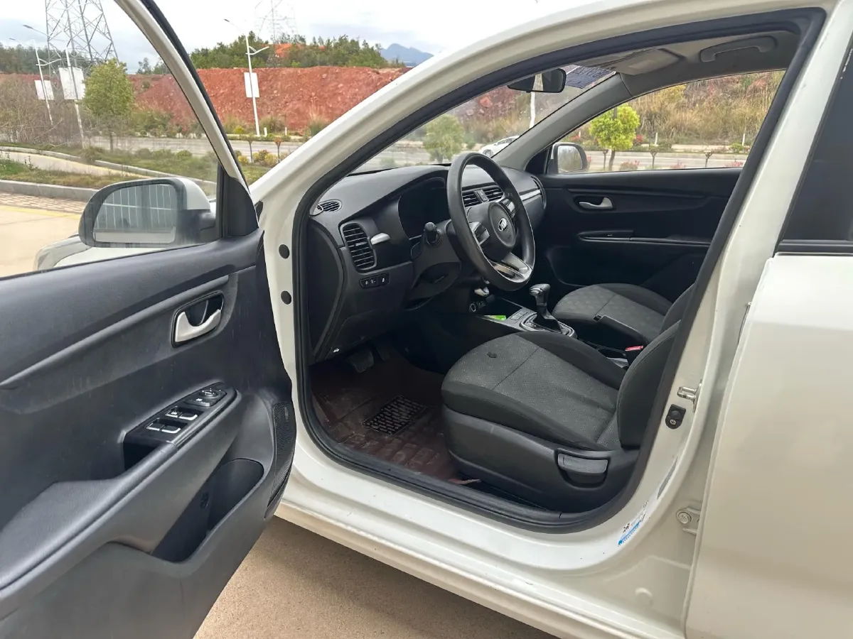 2017 Kia K2 1.4L 100HP L4 6AT,autocango,china used car exporter,china ev exporter,chinese used car exporter,chinese used ev exporter