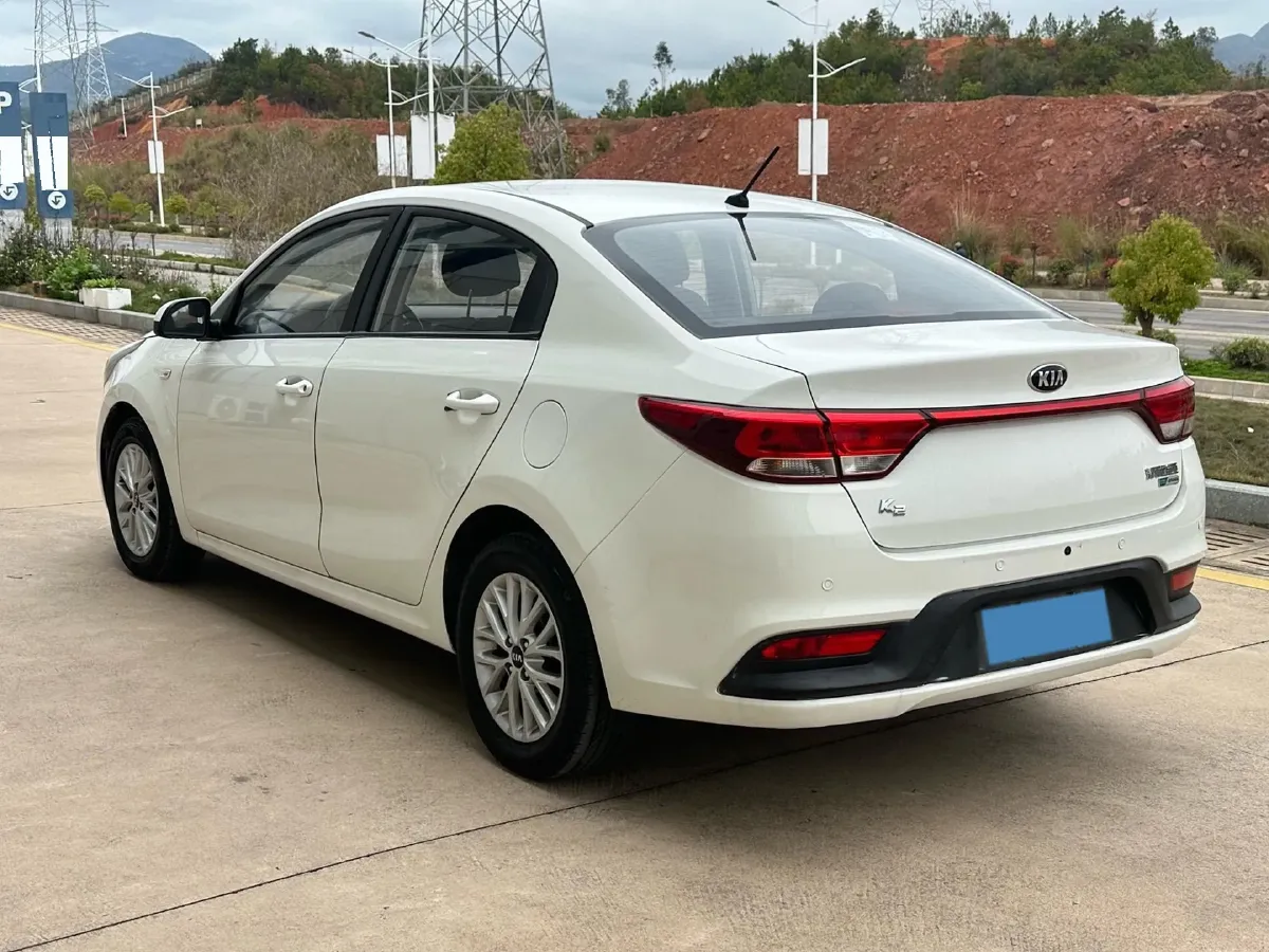 2017 Kia K2 1.4L 100HP L4 6AT,autocango,china used car exporter,china ev exporter,chinese used car exporter,chinese used ev exporter