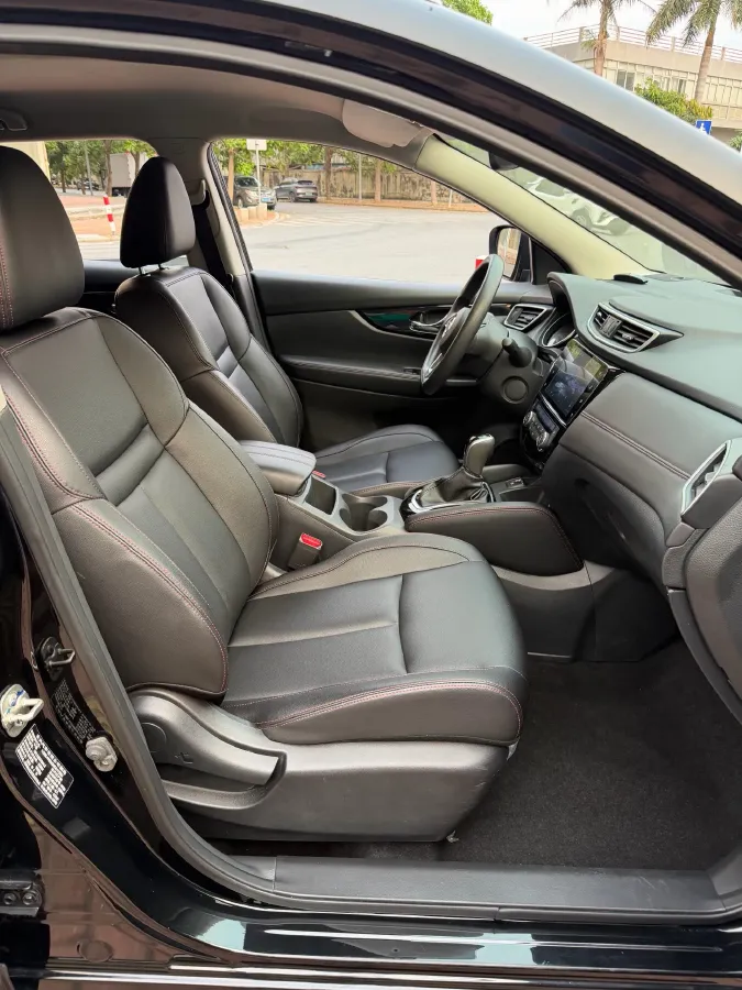 2022 Nissan Qashqai 2.0L 151HP L4 CVT,autocango,china used car exporter,china ev exporter,chinese used car exporter,chinese used ev exporter