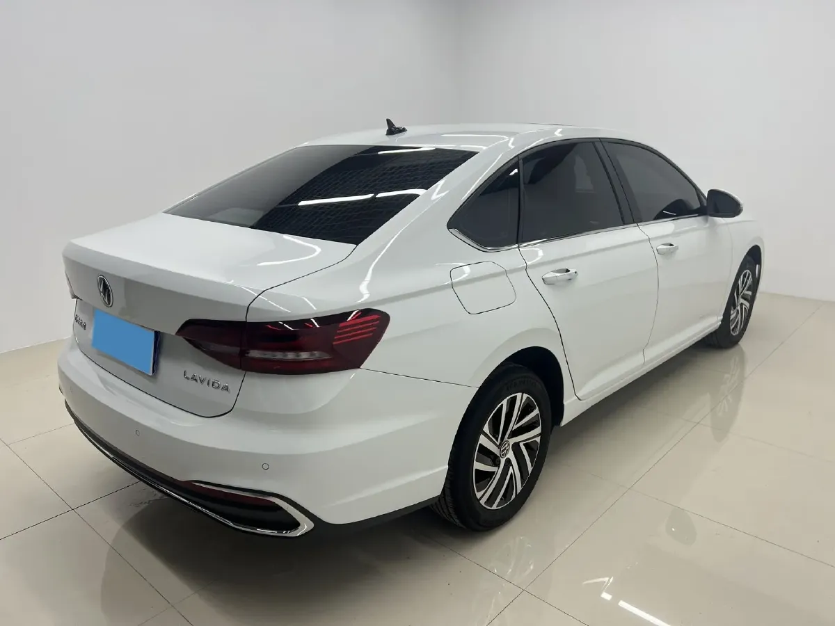 2024 Volkswagen Lavida 1.5L 110HP L4 6AT,autocango,china used car exporter,china ev exporter,chinese used car exporter,chinese used ev exporter