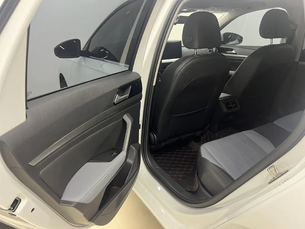 2024 Volkswagen Lavida 1.5L 110HP L4 6AT,autocango,china used car exporter,china ev exporter,chinese used car exporter,chinese used ev exporter