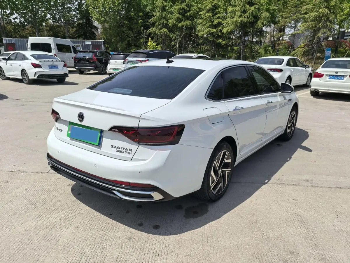2023 Volkswagen Sagitar 1.4T 150HP L4 7DCT,autocango,china used car exporter,china ev exporter,chinese used car exporter,chinese used ev exporter