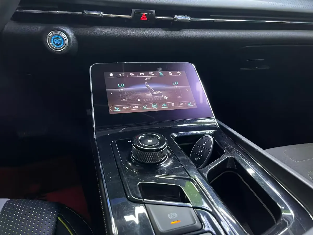 2020 Bestune E01 BEV 61.34KWH,autocango,china used car exporter,china ev exporter,chinese used car exporter,chinese used ev exporter