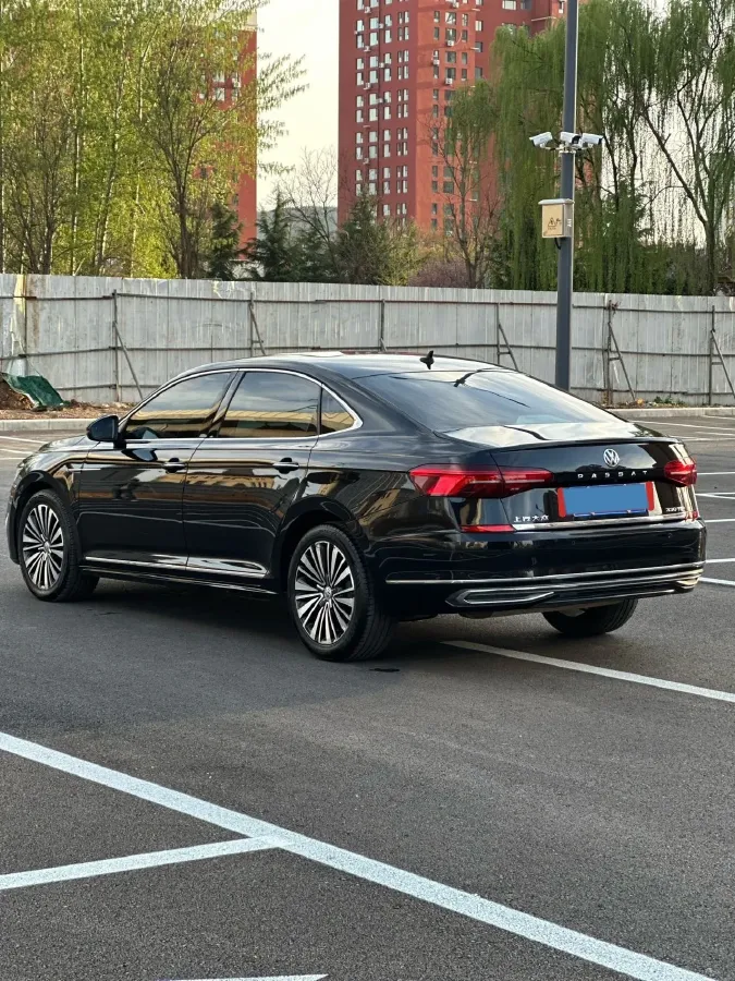 2019 Volvo V40 1.5T 152HP L4 6AT,autocango,china used car exporter,china ev exporter,chinese used car exporter,chinese used ev exporter