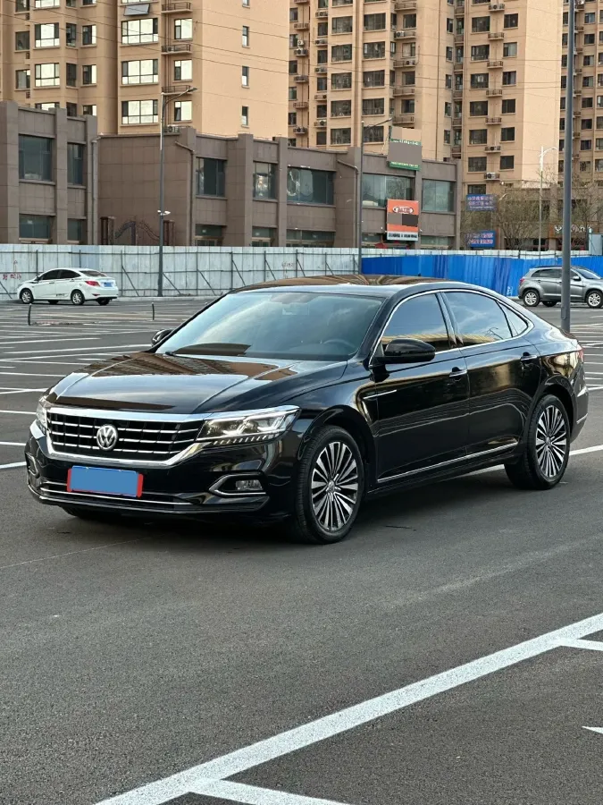 2019 Volvo V40 1.5T 152HP L4 6AT,autocango,china used car exporter,china ev exporter,chinese used car exporter,chinese used ev exporter