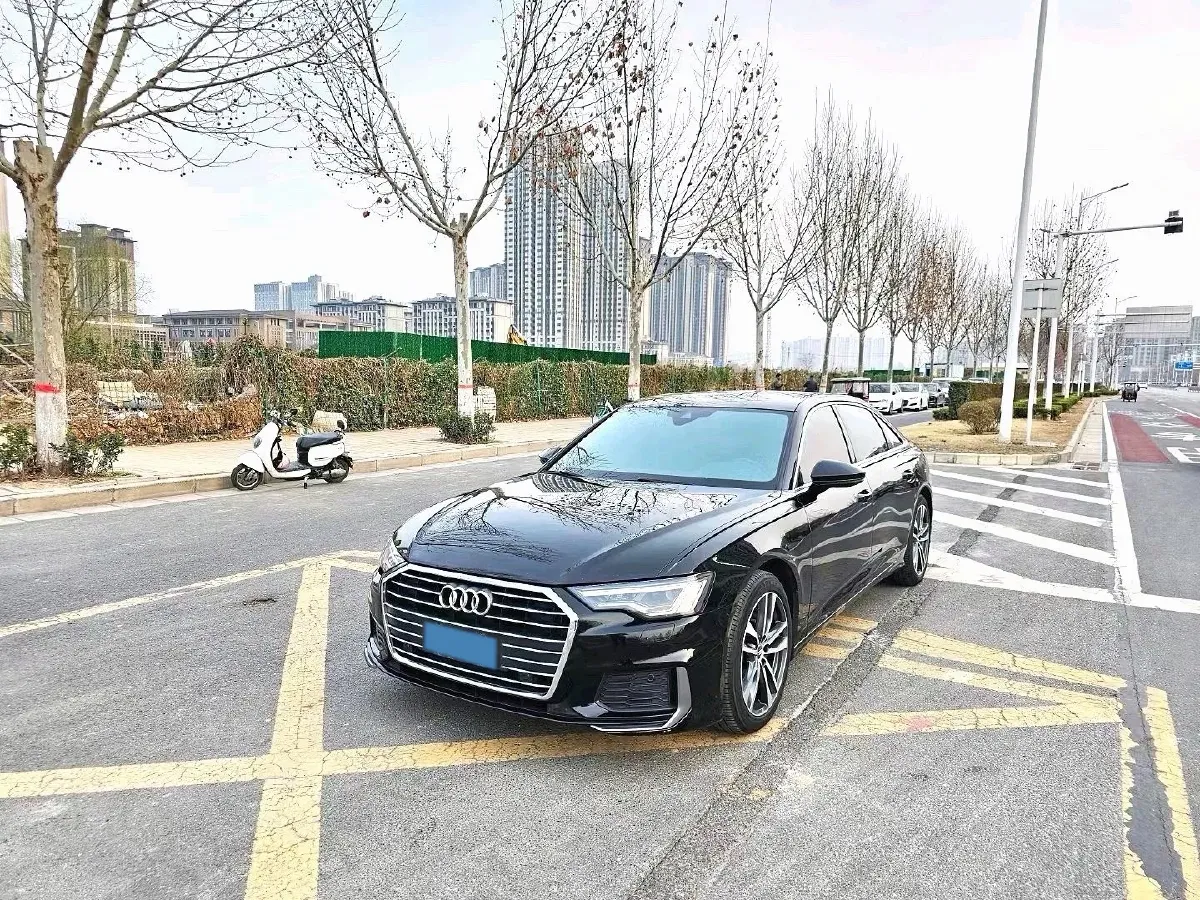 2020 Audi A6L 2.0T 190HP L4 7DCT,autocango,china used car exporter,china ev exporter,chinese used car exporter,chinese used ev exporter
