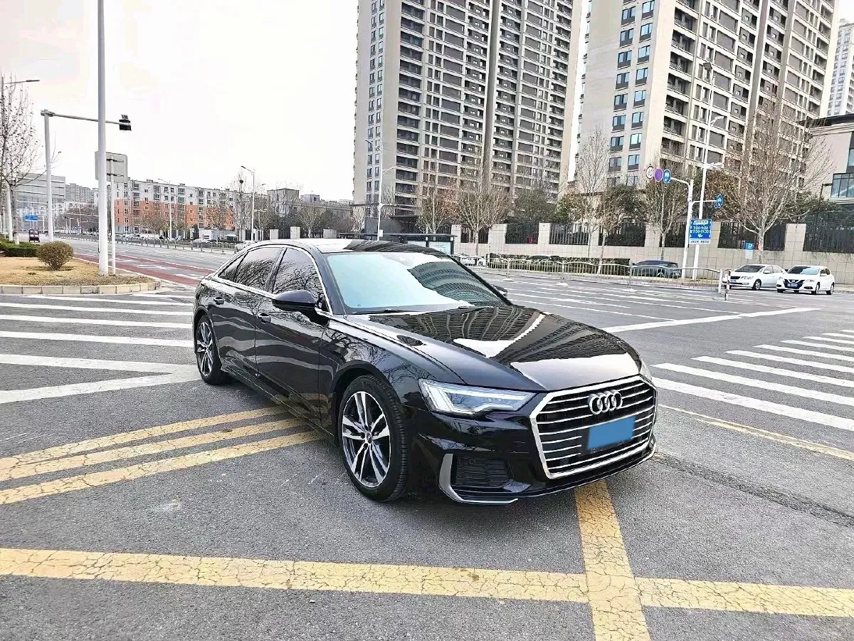 2020 Audi A6L 2.0T 190HP L4 7DCT,autocango,china used car exporter,china ev exporter,chinese used car exporter,chinese used ev exporter
