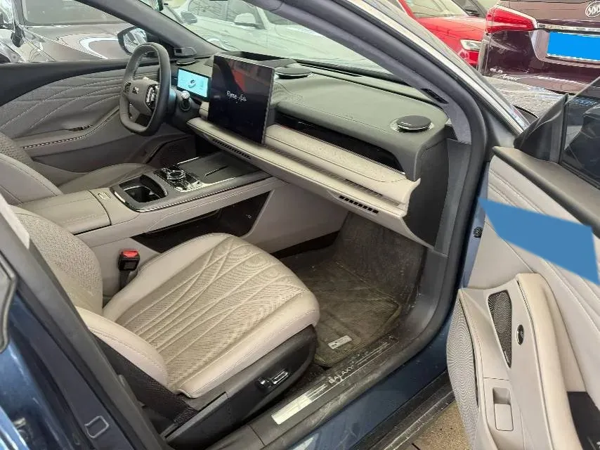 2025 Geely Galaxy Starshine 8 1.5T 163HP L4 3DHT PHEV 27.69KWH,autocango,china used car exporter,china ev exporter,chinese used car exporter,chinese used ev exporter