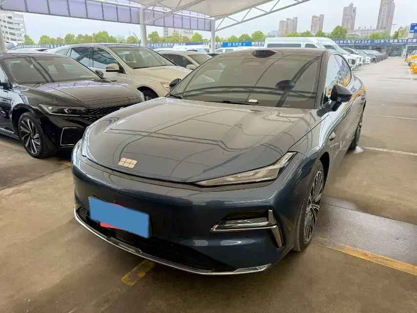 2025 Geely Galaxy Starshine 8 1.5T 163HP L4 3DHT PHEV 27.69KWH,autocango,china used car exporter,china ev exporter,chinese used car exporter,chinese used ev exporter