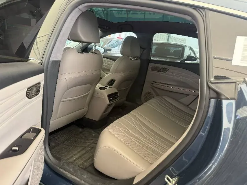 2025 Geely Galaxy Starshine 8 1.5T 163HP L4 3DHT PHEV 27.69KWH,autocango,china used car exporter,china ev exporter,chinese used car exporter,chinese used ev exporter