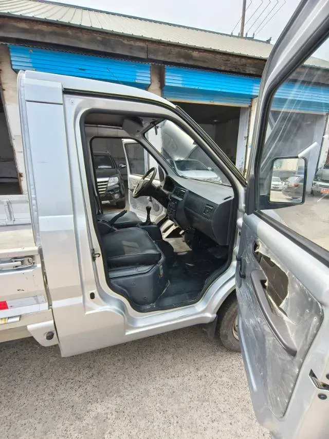 2021 WuLing RongGuang Mini Truck 1.5L 99HP L4 5MT,autocango,china used car exporter,china ev exporter,chinese used car exporter,chinese used ev exporter