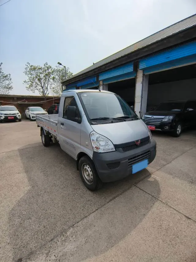 2021 WuLing RongGuang Mini Truck 1.5L 99HP L4 5MT,autocango,china used car exporter,china ev exporter,chinese used car exporter,chinese used ev exporter