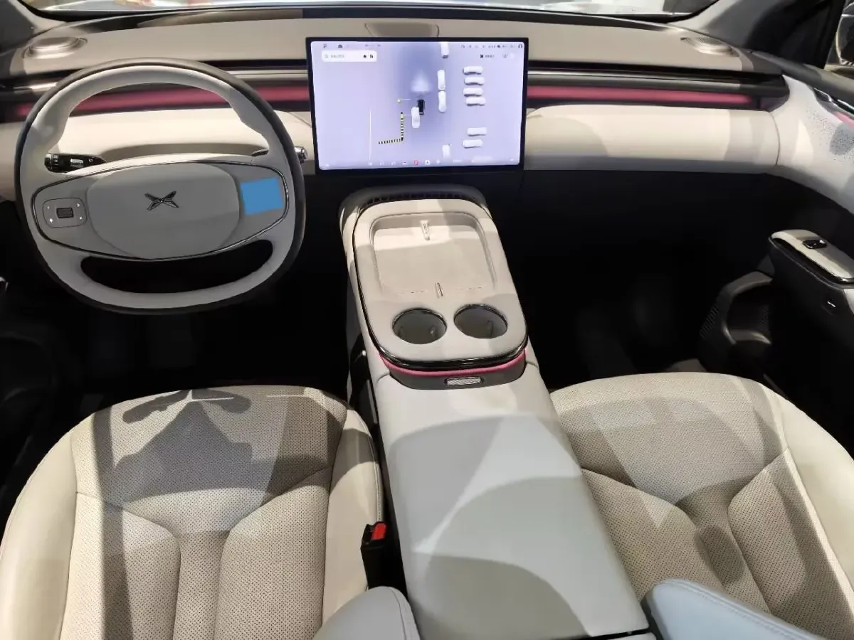 2025 Xpeng G7 BEV,autocango,china used car exporter,china ev exporter,chinese used car exporter,chinese used ev exporter