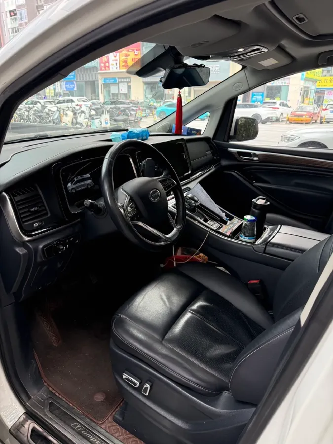 2021 GAC Trumpchi M8 2.0T 252HP L4 8AT,autocango,china used car exporter,china ev exporter,chinese used car exporter,chinese used ev exporter