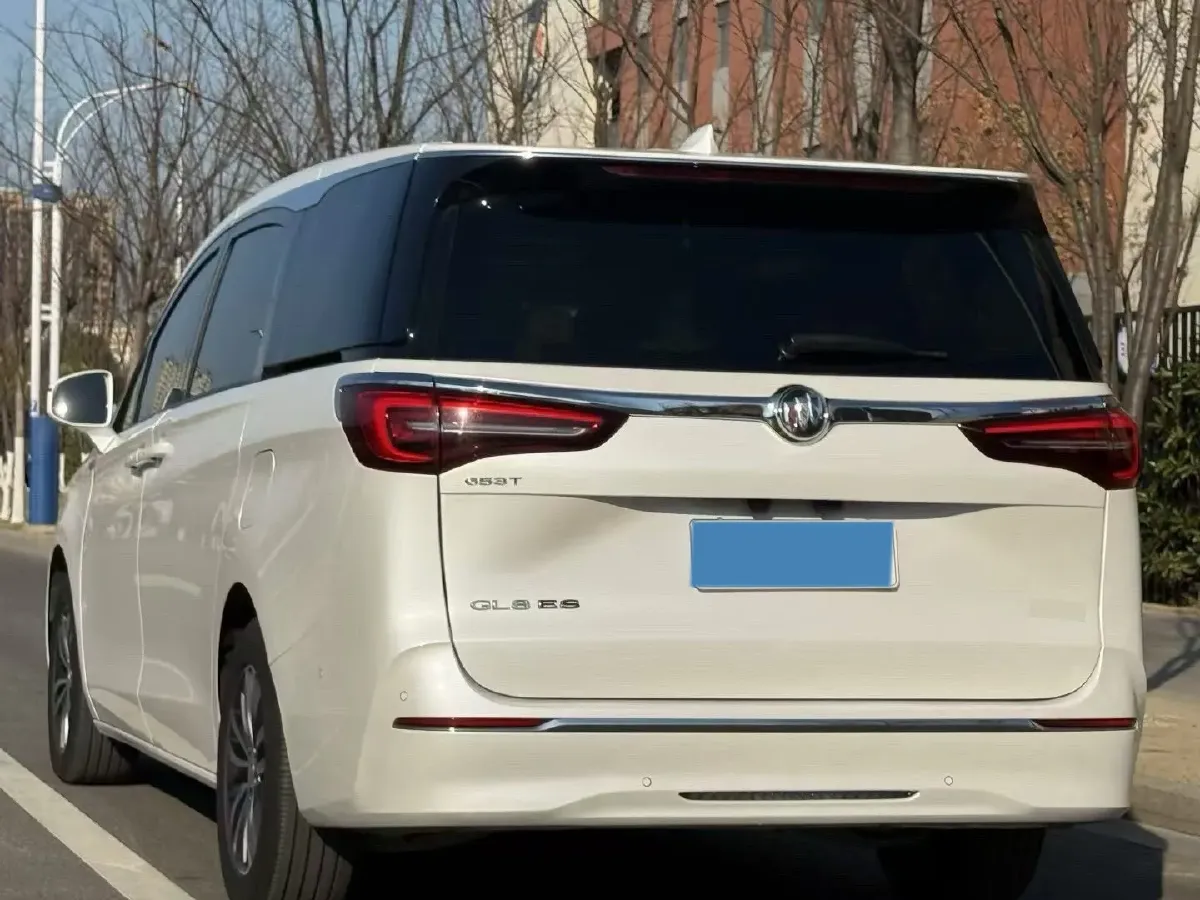2021 Buick GL8 2.0T 237HP L4 9AT,autocango,china used car exporter,china ev exporter,chinese used car exporter,chinese used ev exporter