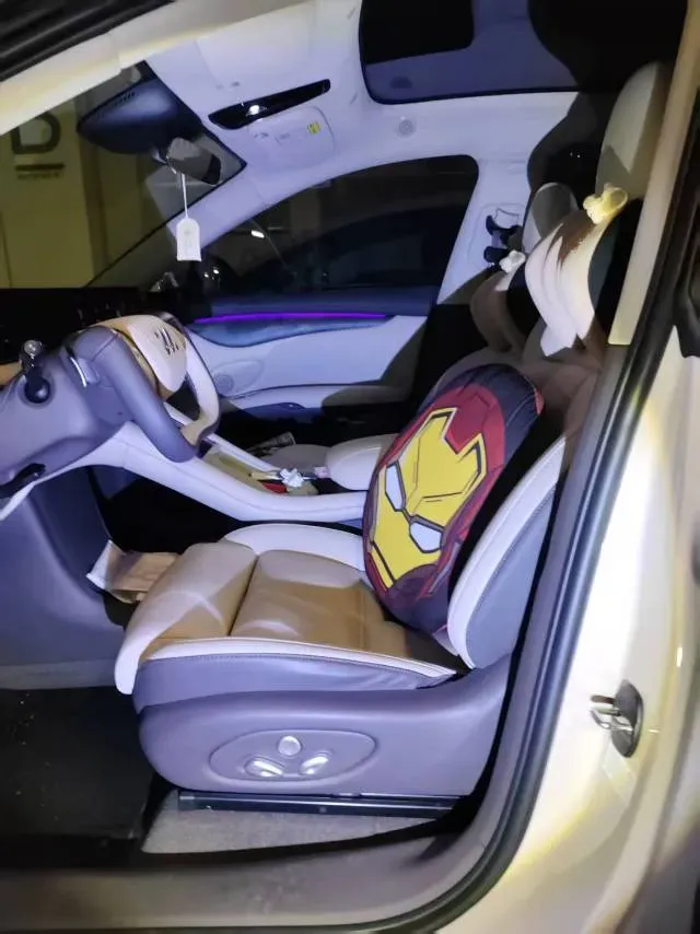 2023 IM LS6 BEV 71KWH,autocango,china used car exporter,china ev exporter,chinese used car exporter,chinese used ev exporter