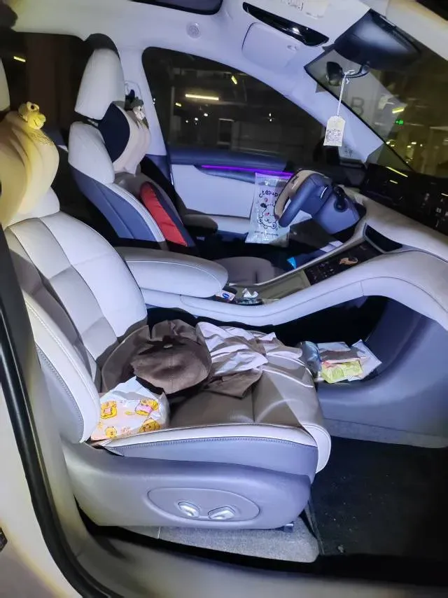 2023 IM LS6 BEV 71KWH,autocango,china used car exporter,china ev exporter,chinese used car exporter,chinese used ev exporter