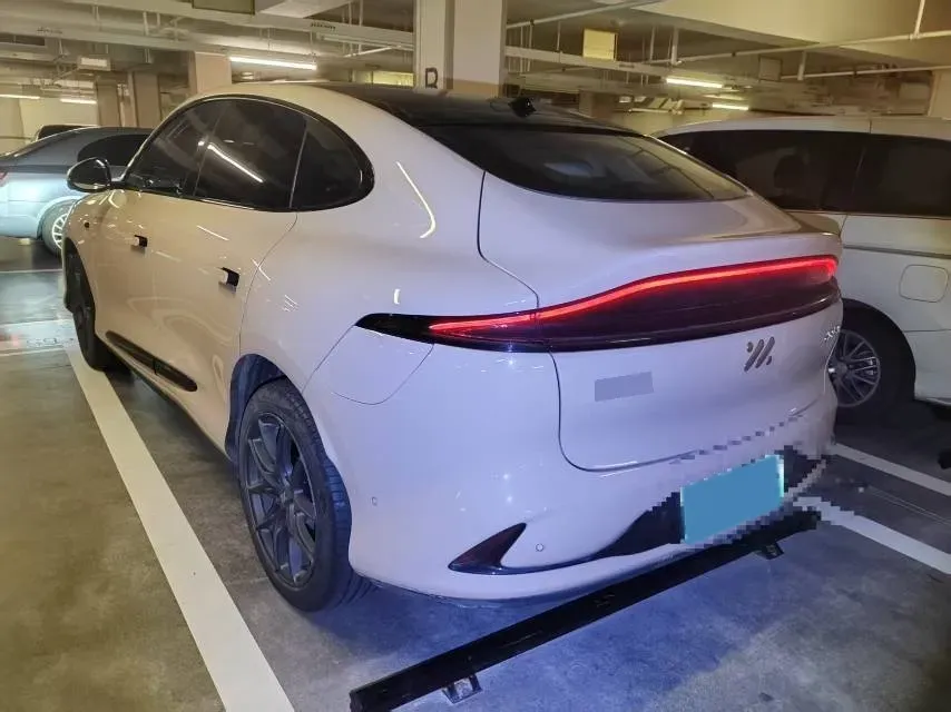 2023 IM LS6 BEV 71KWH,autocango,china used car exporter,china ev exporter,chinese used car exporter,chinese used ev exporter
