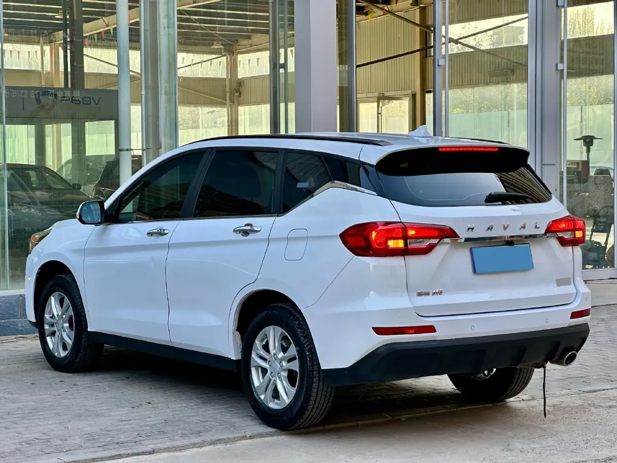 2019 Haval M6 1.5T 150HP L4 7DCT,autocango,china used car exporter,china ev exporter,chinese used car exporter,chinese used ev exporter