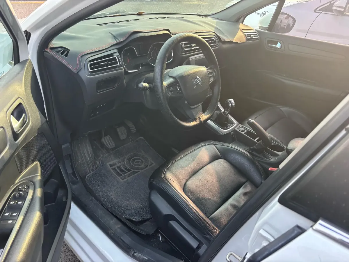 2018 Citroen C4 C-Quatre 1.6L 117HP L4 6AT,autocango,china used car exporter,china ev exporter,chinese used car exporter,chinese used ev exporter