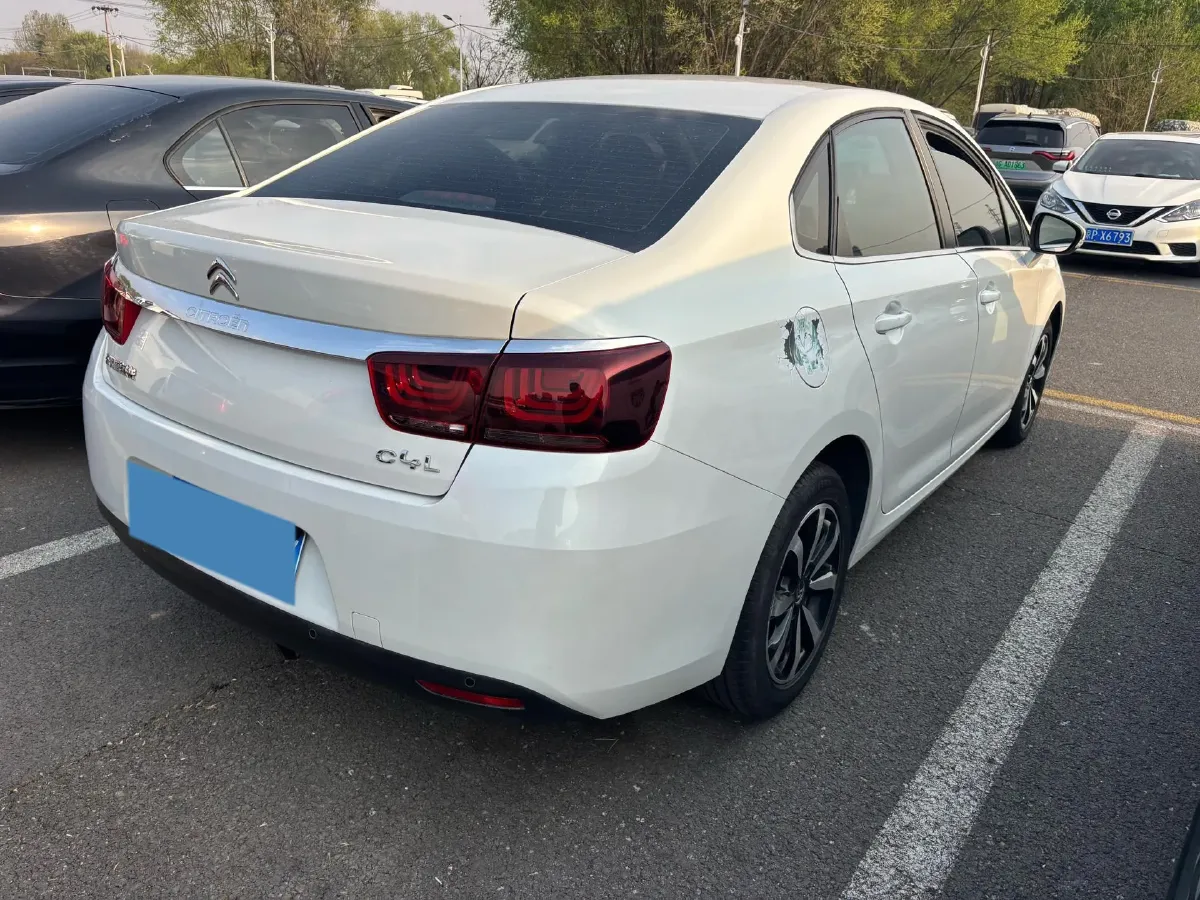 2018 Citroen C4 C-Quatre 1.6L 117HP L4 6AT,autocango,china used car exporter,china ev exporter,chinese used car exporter,chinese used ev exporter