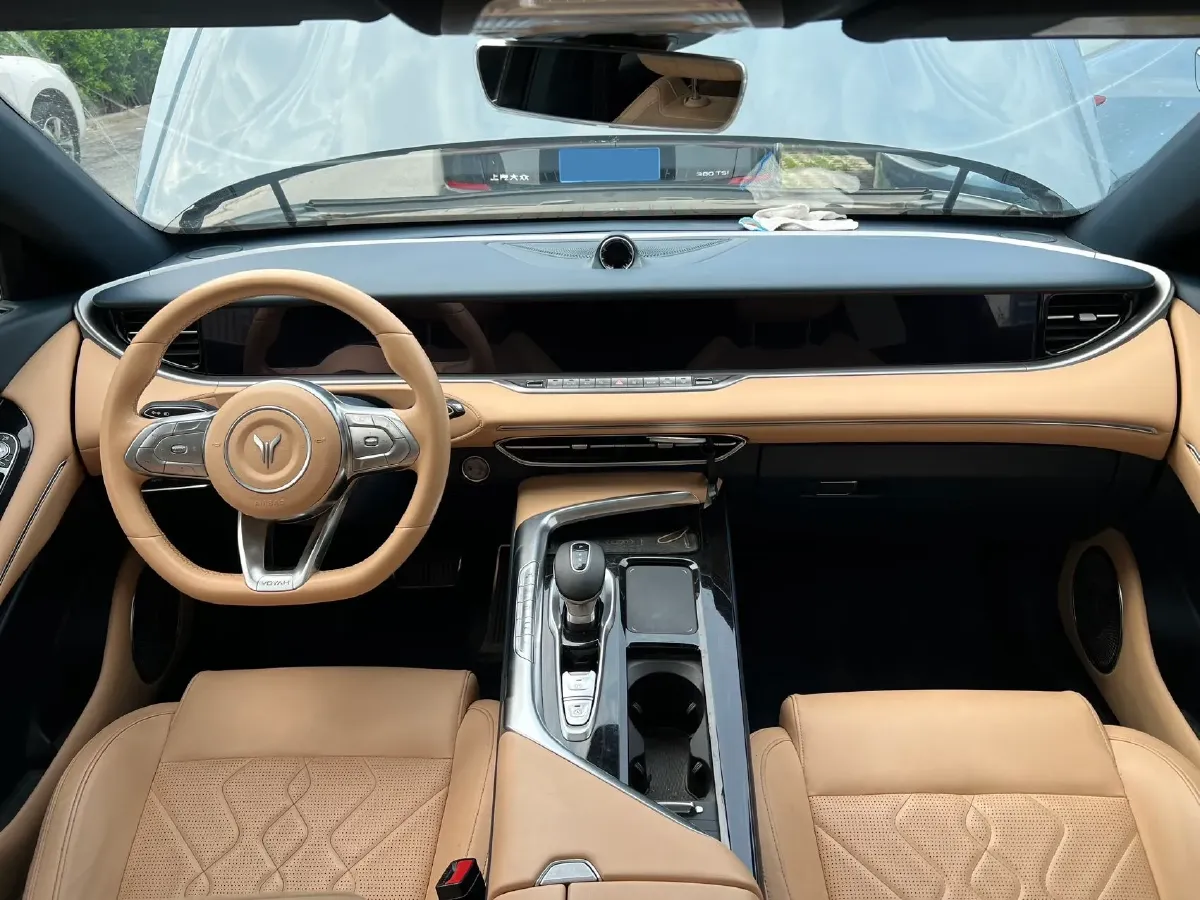 2021 Voyah FREE Range Extended 109HP REEV 33KWH,autocango,china used car exporter,china ev exporter,chinese used car exporter,chinese used ev exporter