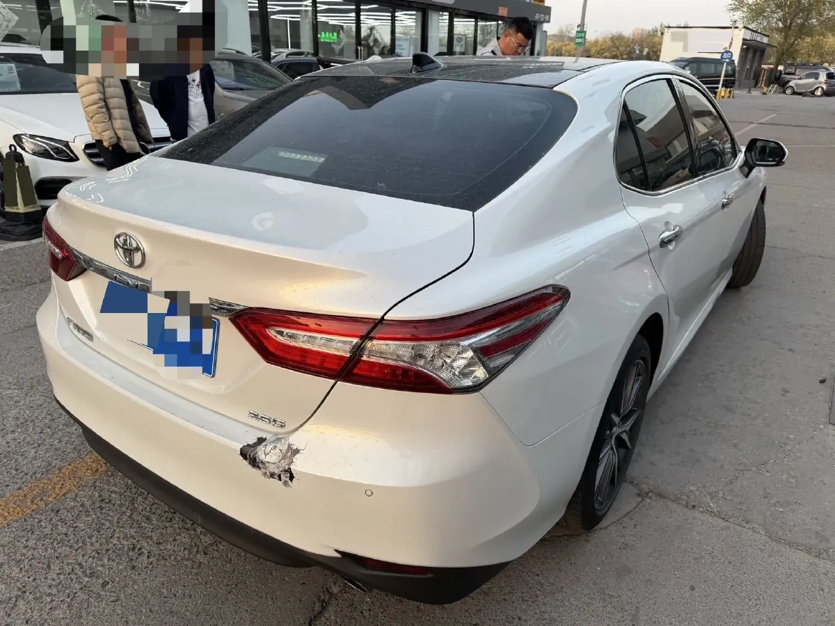 2021 Toyota Camry 2.5L 209HP L4 8AT,autocango,china used car exporter,china ev exporter,chinese used car exporter,chinese used ev exporter