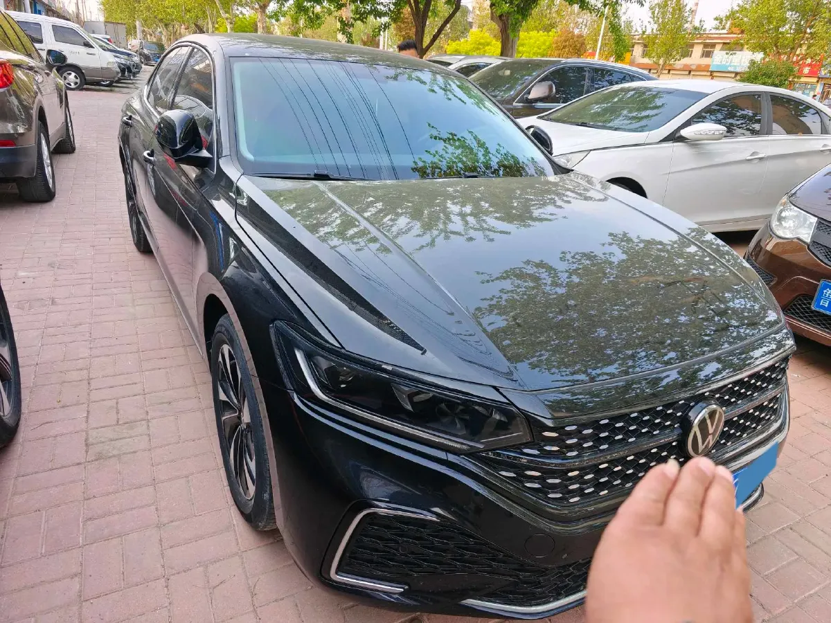 2024 Volkswagen Passat 1.4T 150HP L4 7DCT,autocango,china used car exporter,china ev exporter,chinese used car exporter,chinese used ev exporter