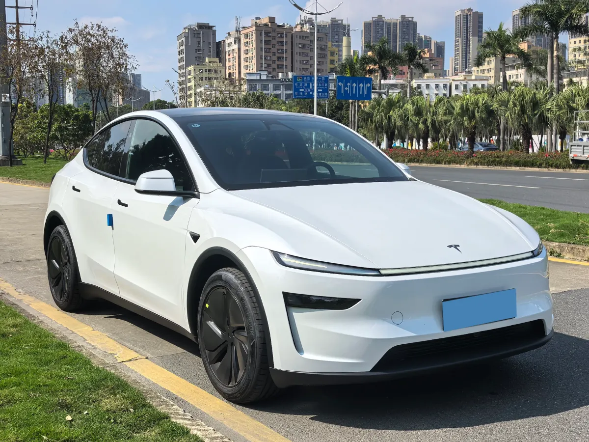 2026 Tesla Model Y BEV,autocango,china used car exporter,china ev exporter,chinese used car exporter,chinese used ev exporter