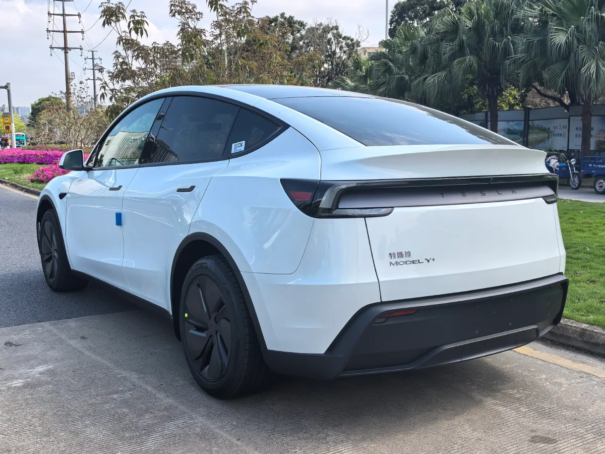 2026 Tesla Model Y BEV,autocango,china used car exporter,china ev exporter,chinese used car exporter,chinese used ev exporter