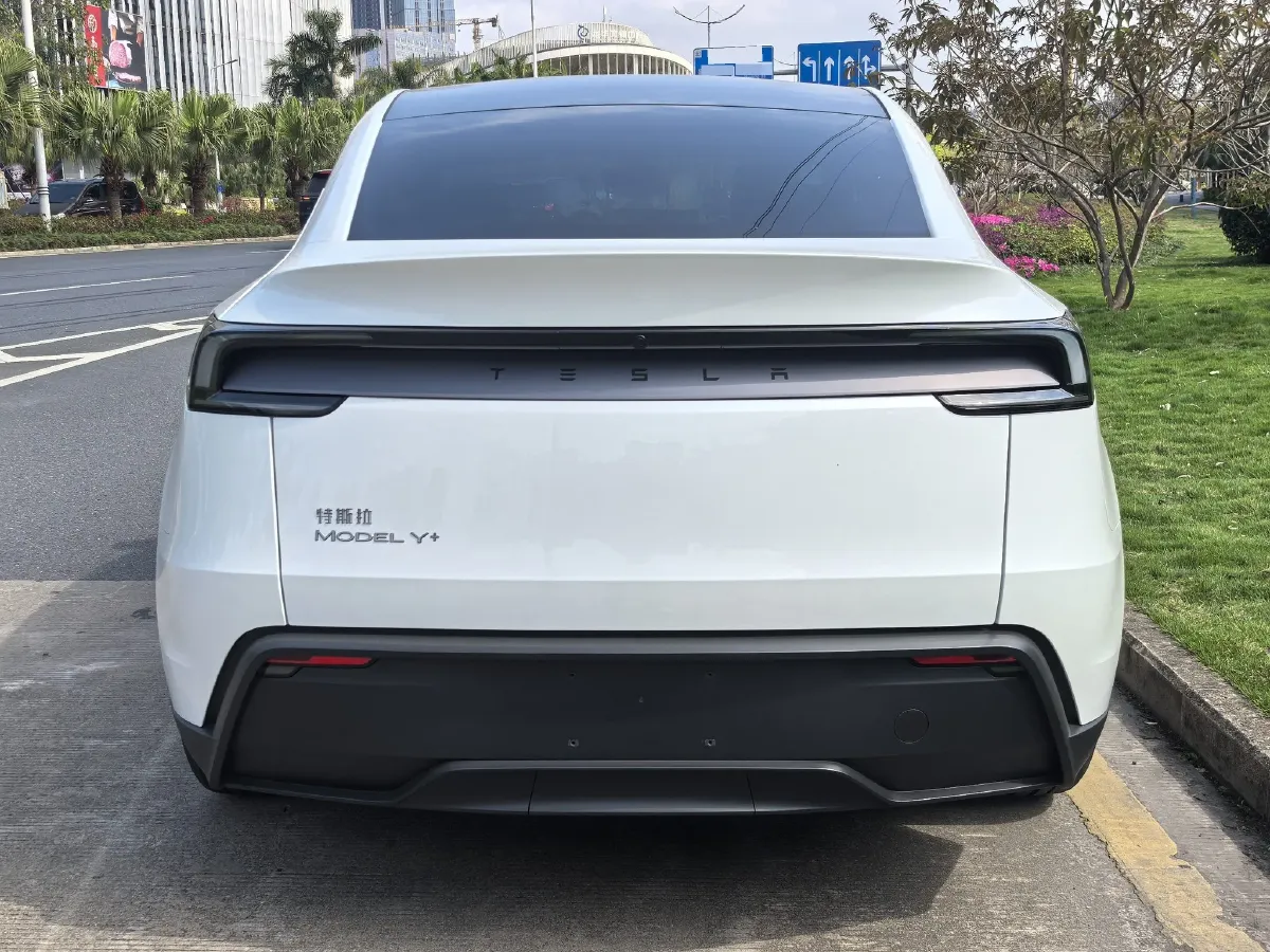 2026 Tesla Model Y BEV,autocango,china used car exporter,china ev exporter,chinese used car exporter,chinese used ev exporter