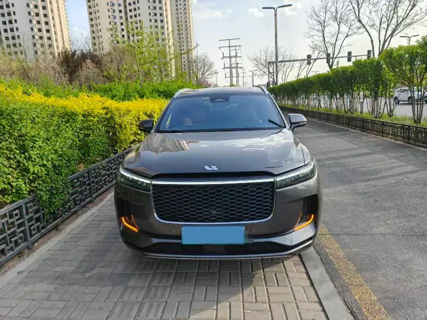 2021 Li ONE Range Extended 131HP REEV 40.5KWH,autocango,china used car exporter,china ev exporter,chinese used car exporter,chinese used ev exporter