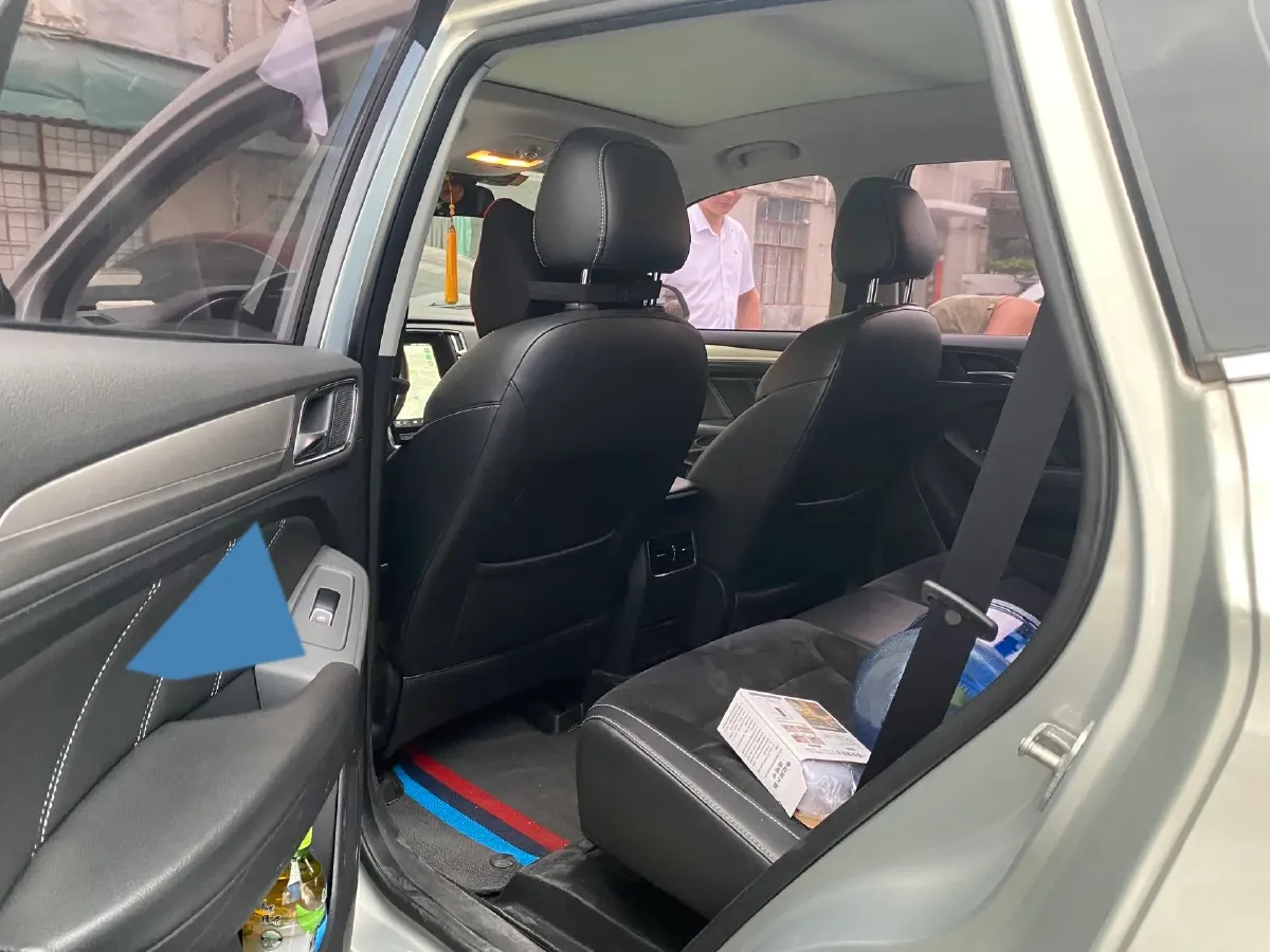 2017 Roewe RX5 1.5T 169HP L4 2AT PHEV 12KWH,autocango,china used car exporter,china ev exporter,chinese used car exporter,chinese used ev exporter