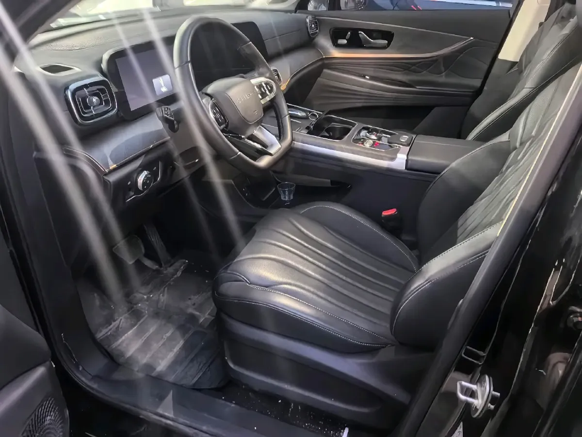 2025 Chery Tiggo 9 2.0T 261HP L4 7DCT,autocango,china used car exporter,china ev exporter,chinese used car exporter,chinese used ev exporter