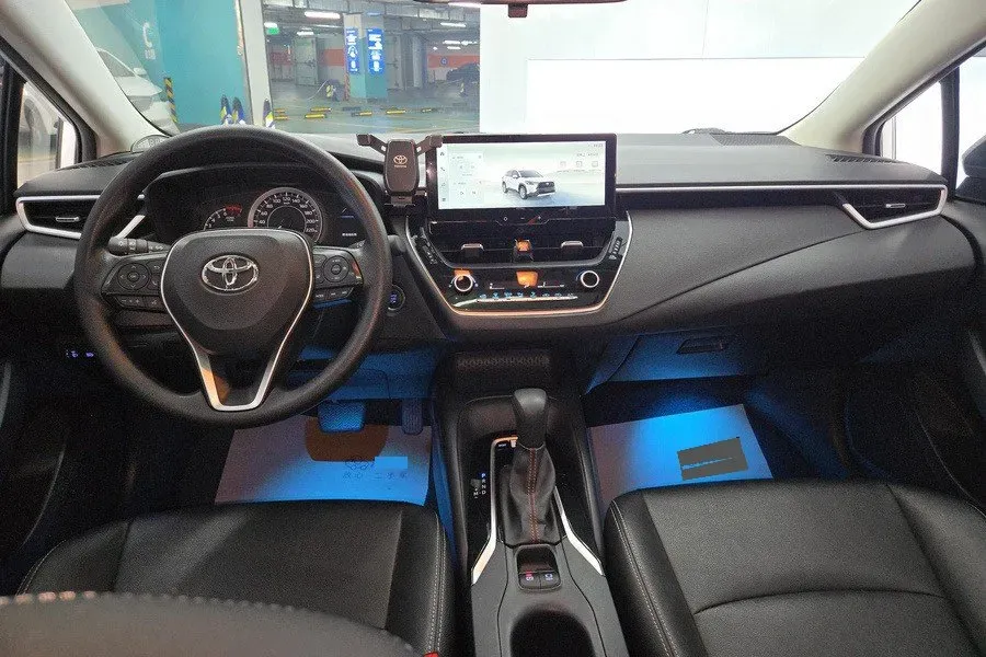 2021 Toyota Corolla 1.2T 116HP L4 CVT,autocango,china used car exporter,china ev exporter,chinese used car exporter,chinese used ev exporter