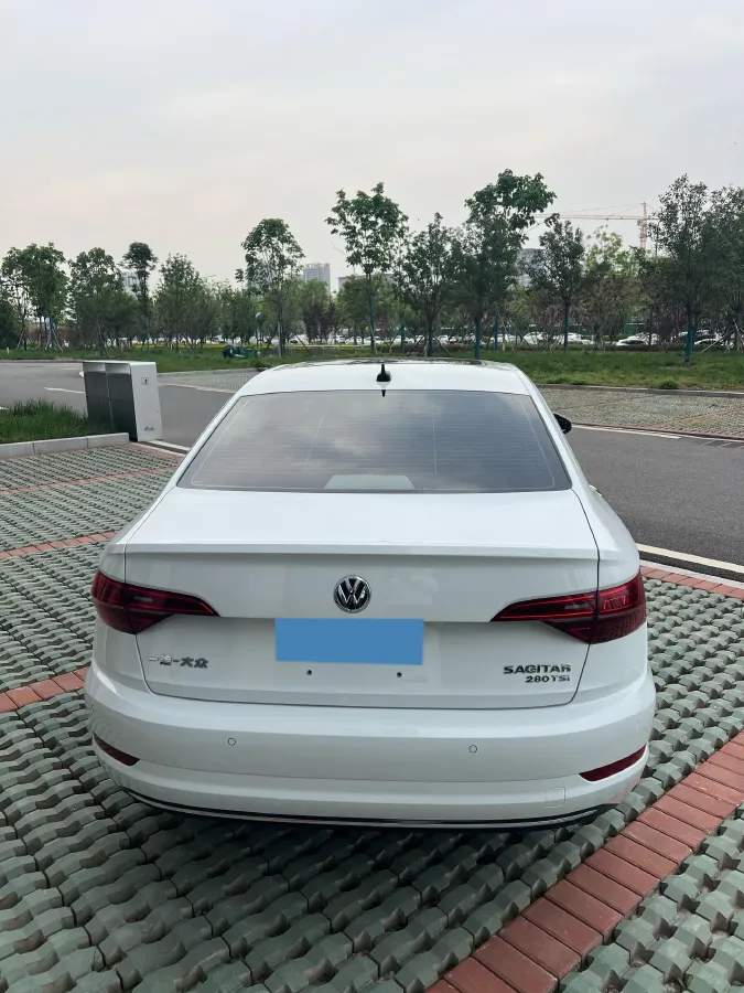 2021 Volkswagen Sagitar 1.4T 150HP L4 7DCT,autocango,china used car exporter,china ev exporter,chinese used car exporter,chinese used ev exporter