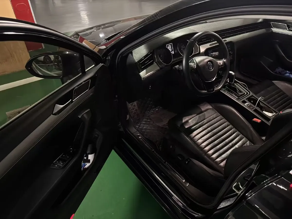 2019 Chevrolet Malibu XL 2.0T 241HP L4 9AT,autocango,china used car exporter,china ev exporter,chinese used car exporter,chinese used ev exporter