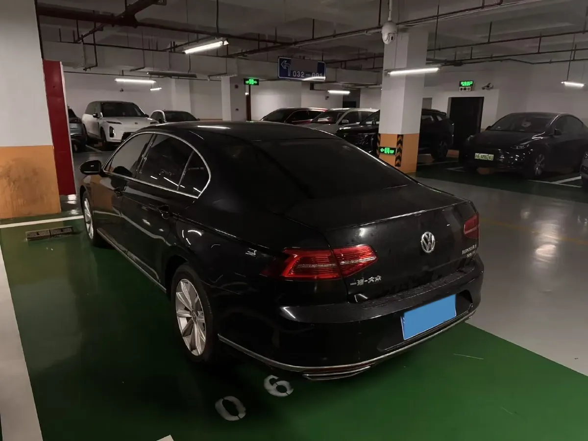 2019 Chevrolet Malibu XL 2.0T 241HP L4 9AT,autocango,china used car exporter,china ev exporter,chinese used car exporter,chinese used ev exporter