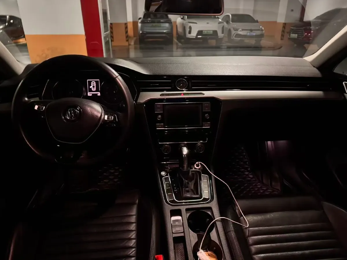 2019 Chevrolet Malibu XL 2.0T 241HP L4 9AT,autocango,china used car exporter,china ev exporter,chinese used car exporter,chinese used ev exporter