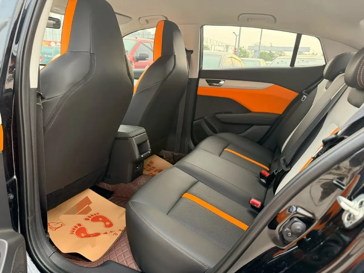 2023 DongFeng Aeolus YiXuan 1.5L 125HP L4 6DCT,autocango,china used car exporter,china ev exporter,chinese used car exporter,chinese used ev exporter