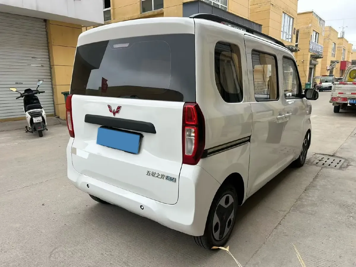 2025 WuLing ZhiGuang BEV,autocango,china used car exporter,china ev exporter,chinese used car exporter,chinese used ev exporter