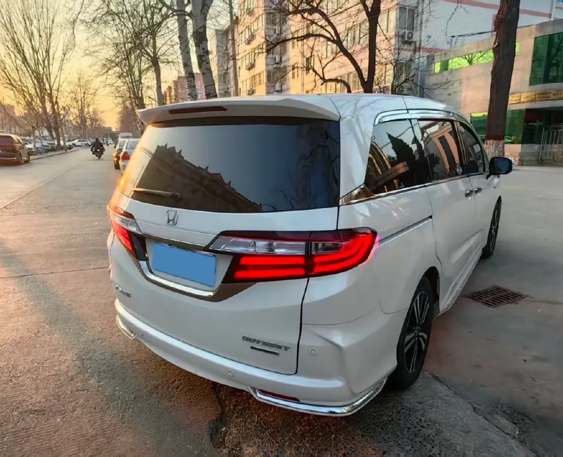 2019 Honda Odyssey 2.0L 146HP L4 E-CVT Hybrid,autocango,china used car exporter,china ev exporter,chinese used car exporter,chinese used ev exporter