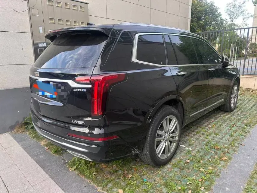 2022 Cadillac XT6 2.0T 237HP L4 9AT,autocango,china used car exporter,china ev exporter,chinese used car exporter,chinese used ev exporter