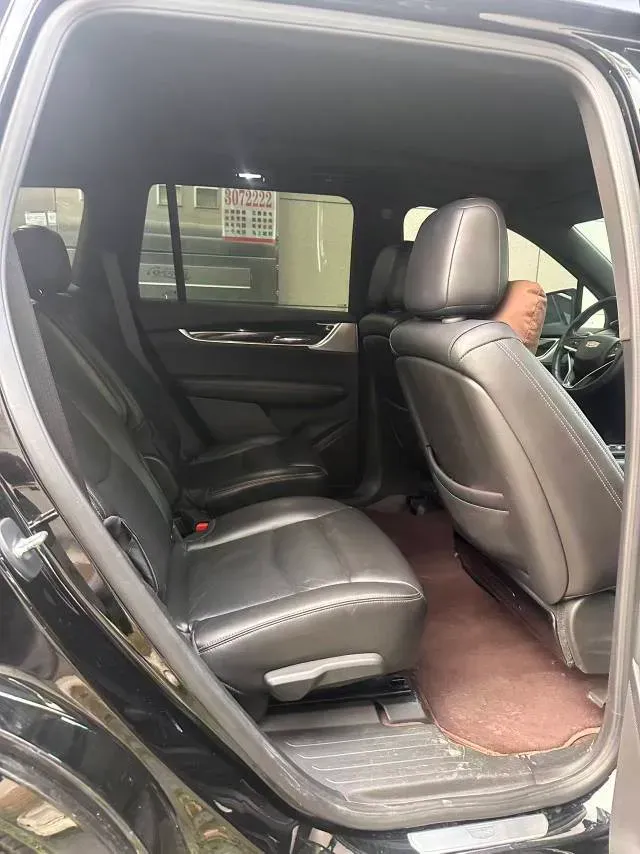 2022 Cadillac XT6 2.0T 237HP L4 9AT,autocango,china used car exporter,china ev exporter,chinese used car exporter,chinese used ev exporter